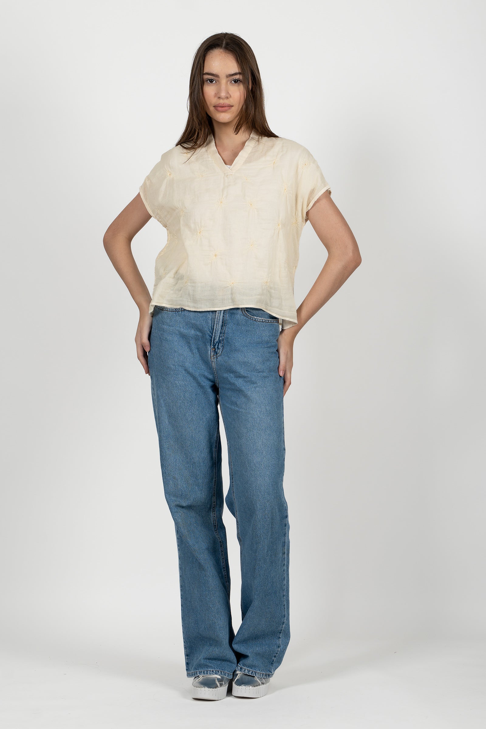 Gauze Shibori Garment V-Neck Binding Collar Top