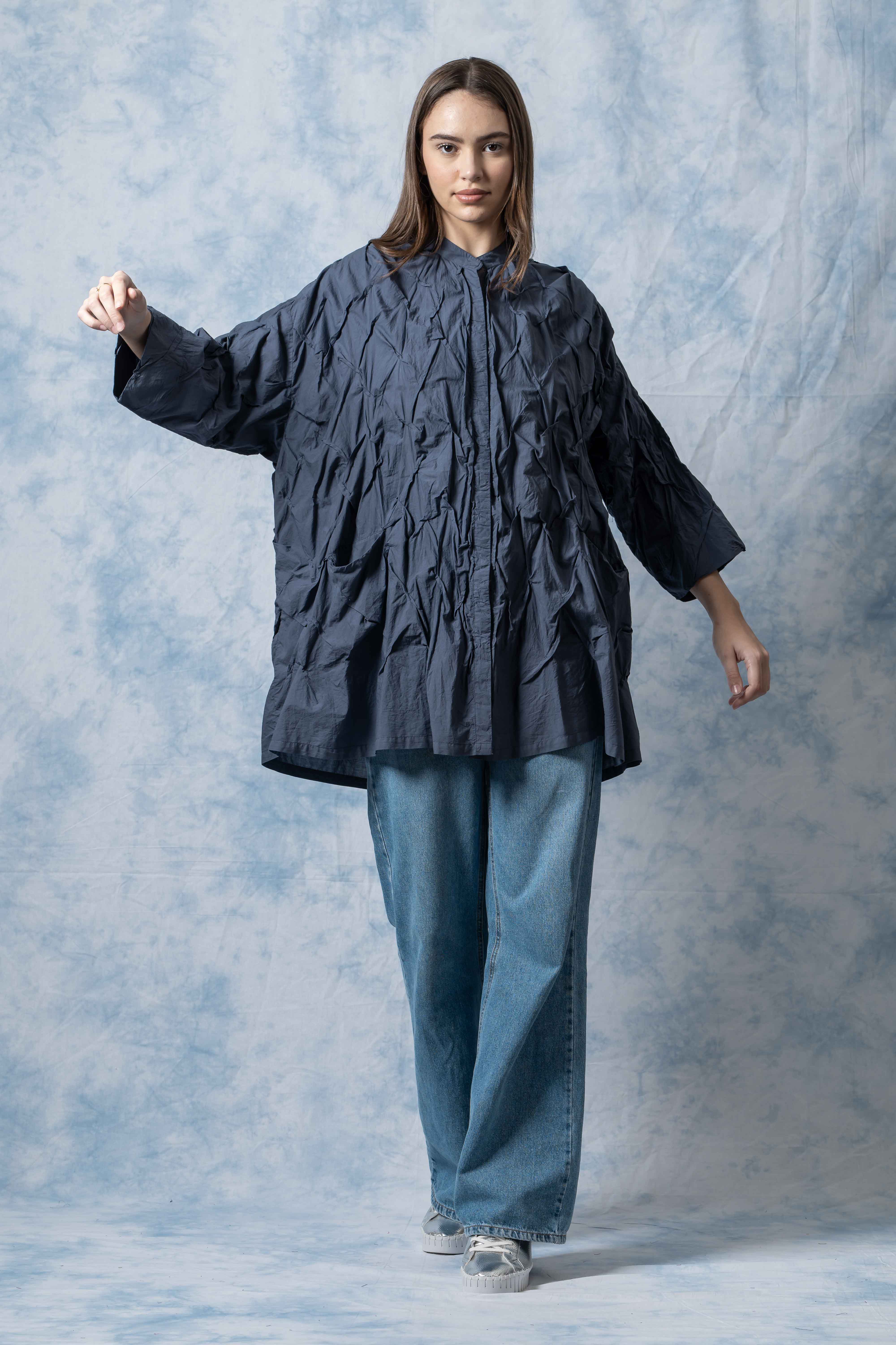 Polished Cotton Wavy Tuck Oversized Shirt