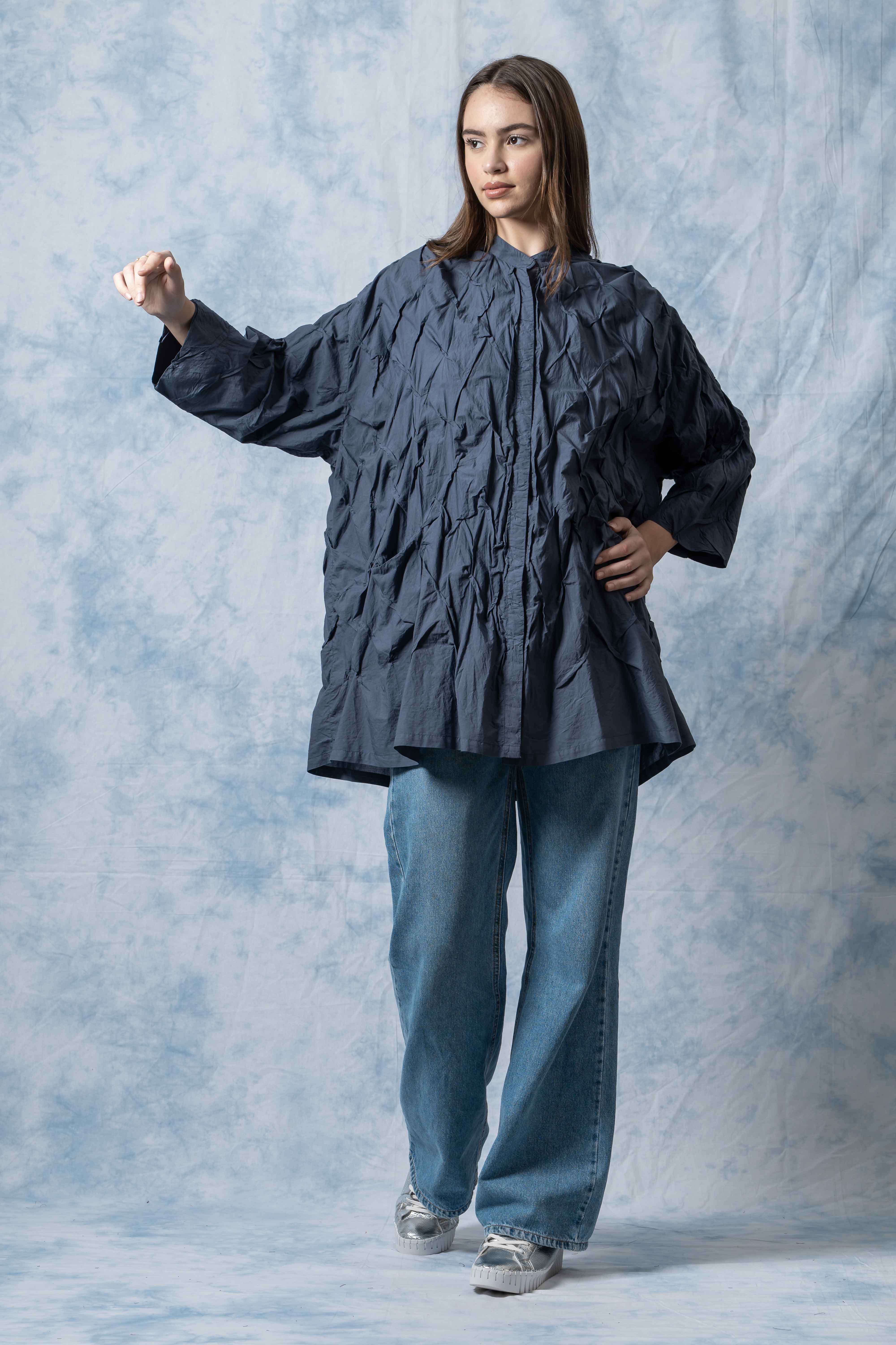 Polished Cotton Wavy Tuck Oversized Shirt